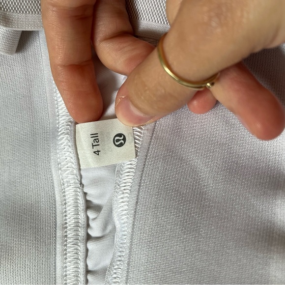 Lululemon Court Rival Skirt - Picture 4 of 9